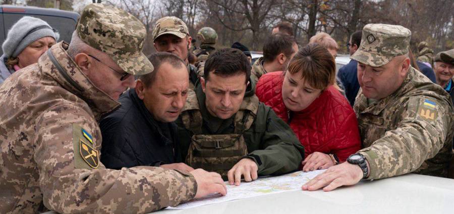 «Сплошная показуха»: украинцы и бойцы ВСУ о разведение войск в Золотом