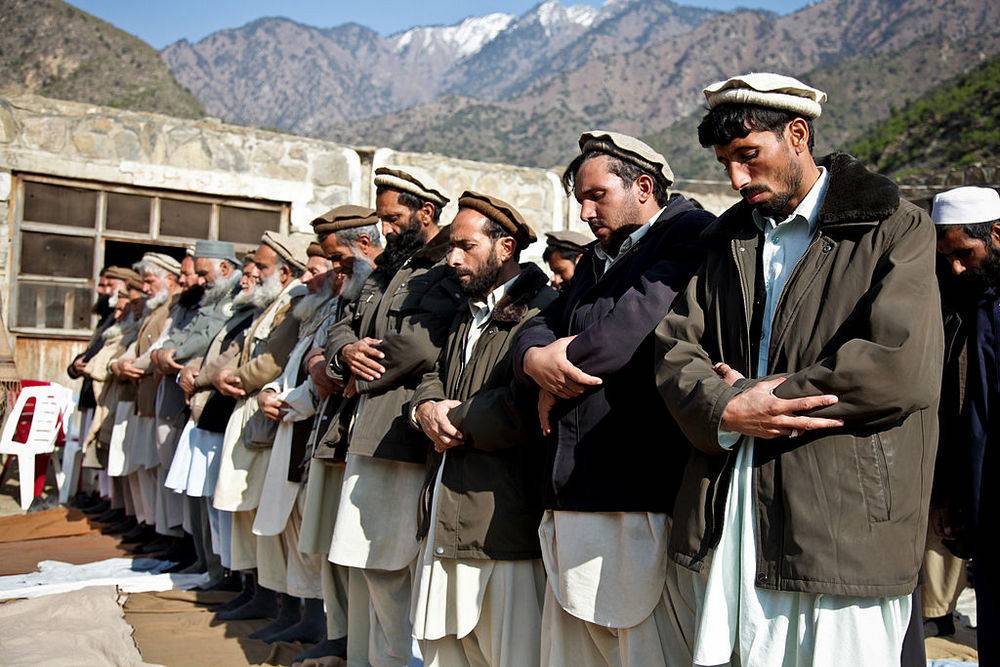 США нанесли авиаудар по талибам сразу после мирного соглашения