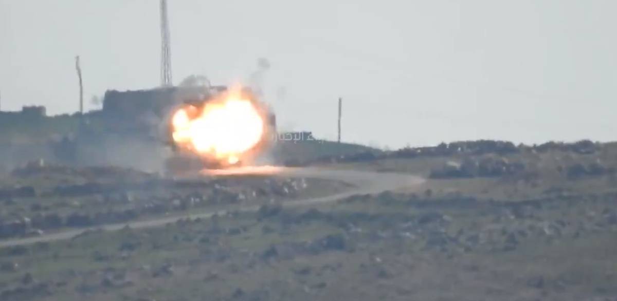Попадание противотанковой ракеты в Т-72М1 сняли на видео в Сирии