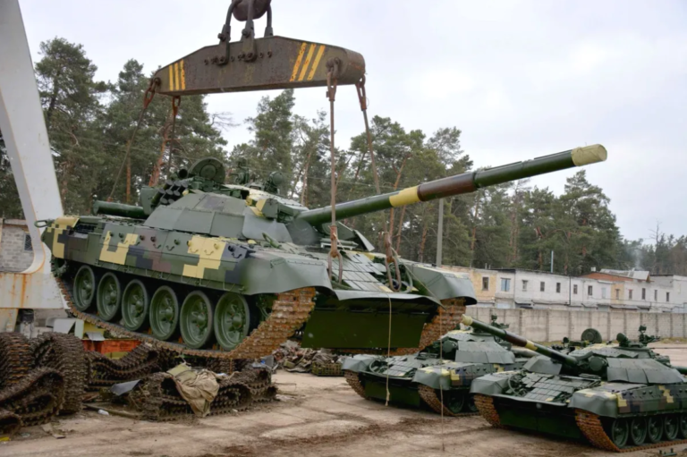 Зачем украинские танкостроители задумали скрестить Т-72 и Т-64