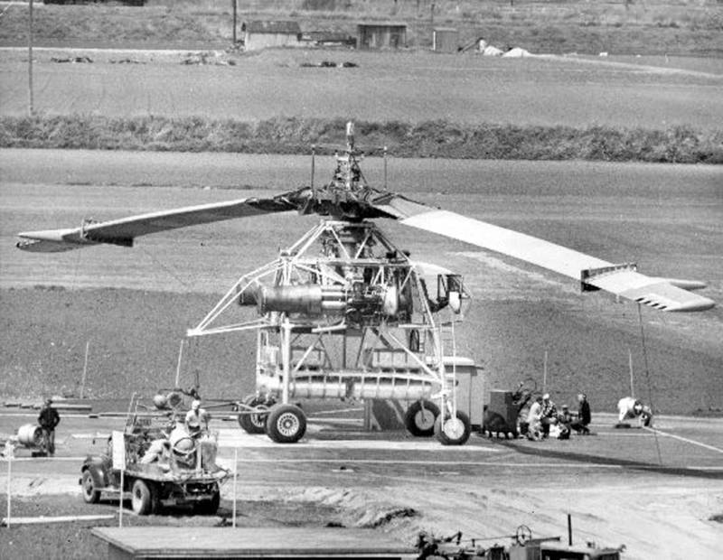 Экспериментальный вертолет Hughes XH-17. Неудавшийся рекорд