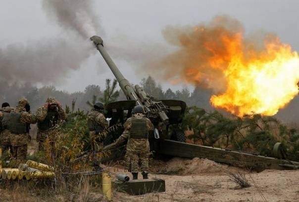 Донбасс содрогается под залпы украинской артиллерии
