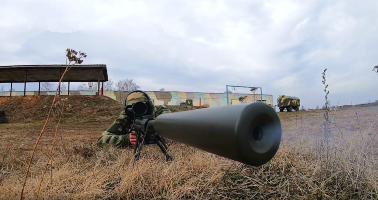 Белорусские снайперы показали мастер-класс по выбиванию сверхмалых мишеней