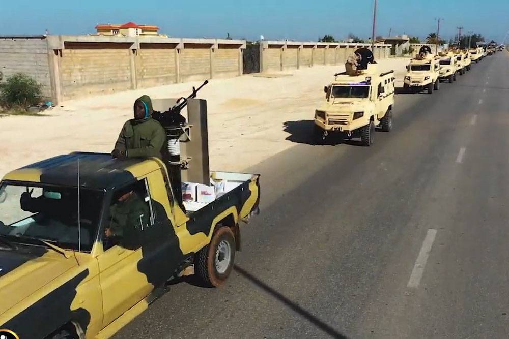Переброска новых подразделений к линии фронта в Ливии попала на видео