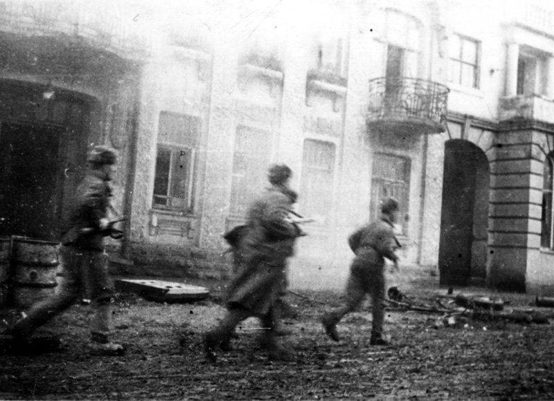 Приближая Победу: 20 марта Красная армия освободила Винницу