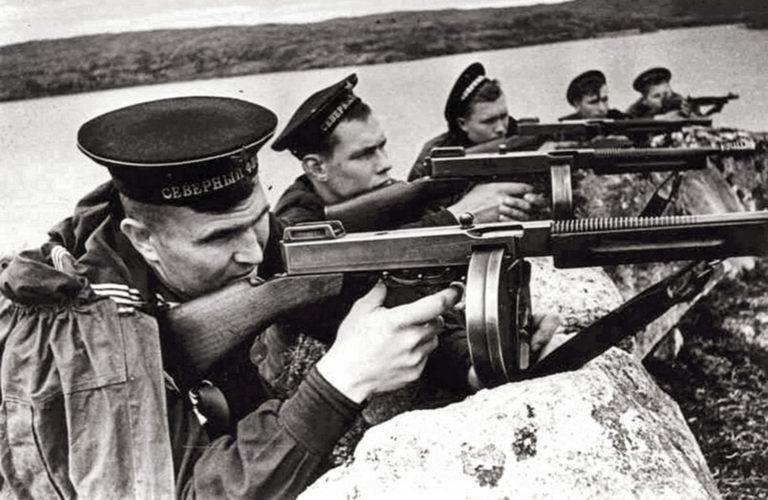 Почему немецкие «Тигры» отступали при виде советской морской пехоты