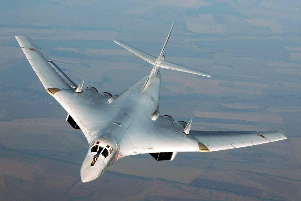 Sohu: российский Ту-160 дважды за день унизил американских военных