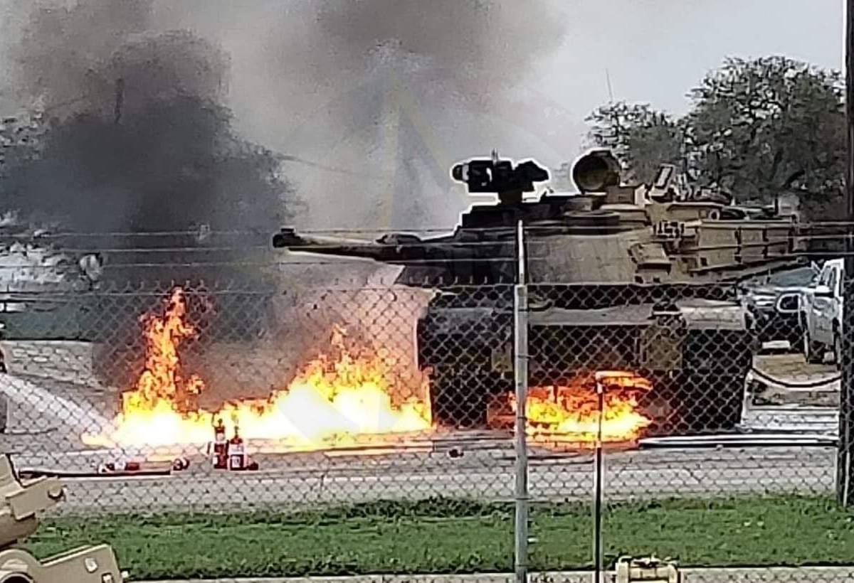 Самоликвидация: горящий американский танк М1А2 Abrams сняли на видео