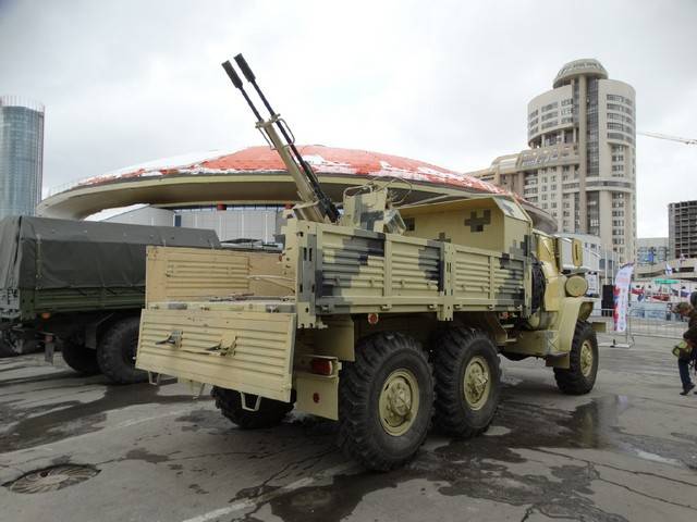 Военные раскрыли особенности "сирийских гантраков" –"Уралов" с ЗУ-23 и ДШК