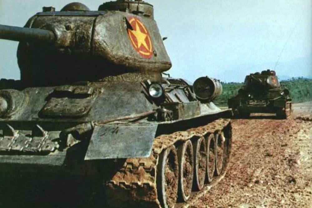 Легендарные Т-34-85 приспособили для обороны побережья во Вьетнаме