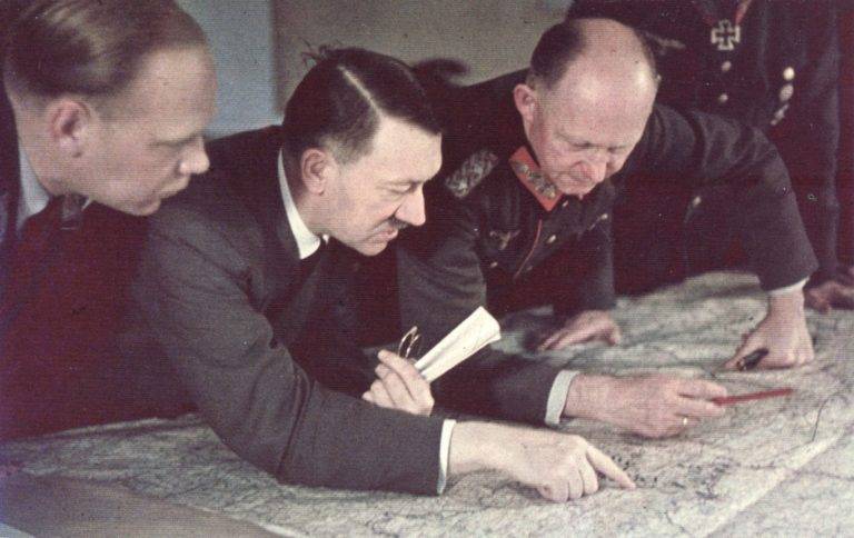 Как Буденный помог главному генералу Германии завоевать половину Европы