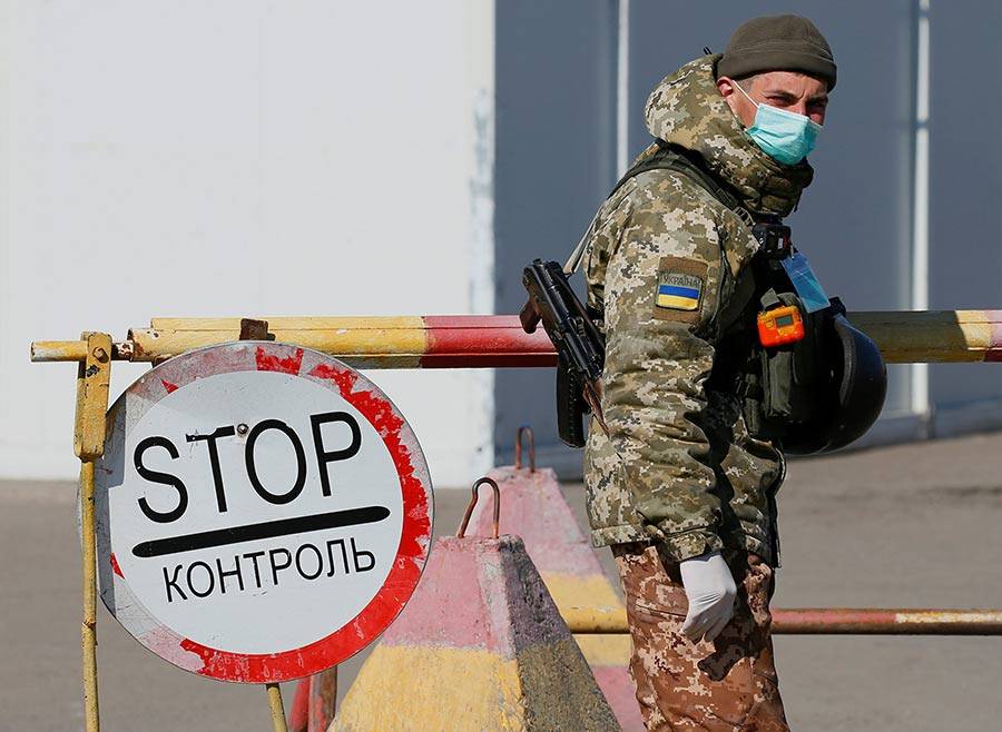 Жителей Донбасса убивает украинский карантин или обострение наглости Киева?