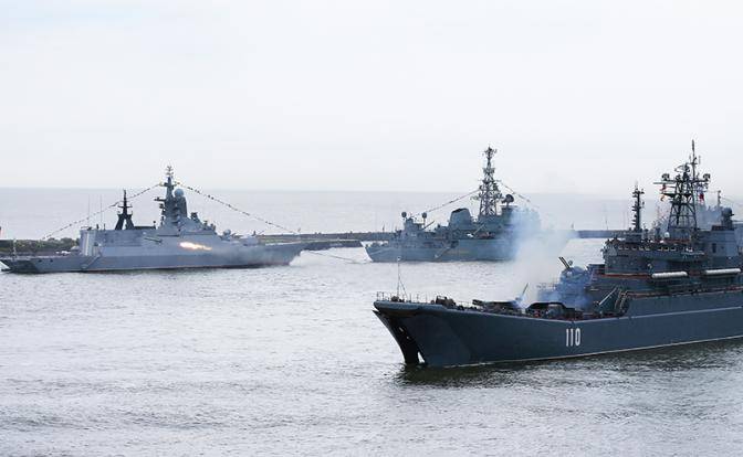 США испугались за тонущий флот России