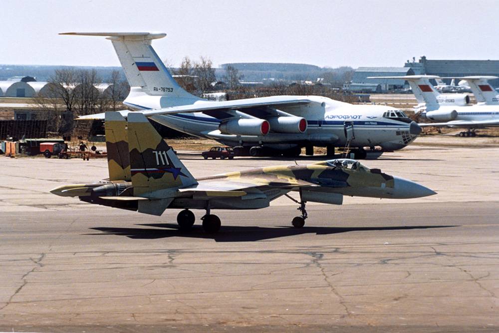 Первый и последний: чем был уникален истребитель Су-37