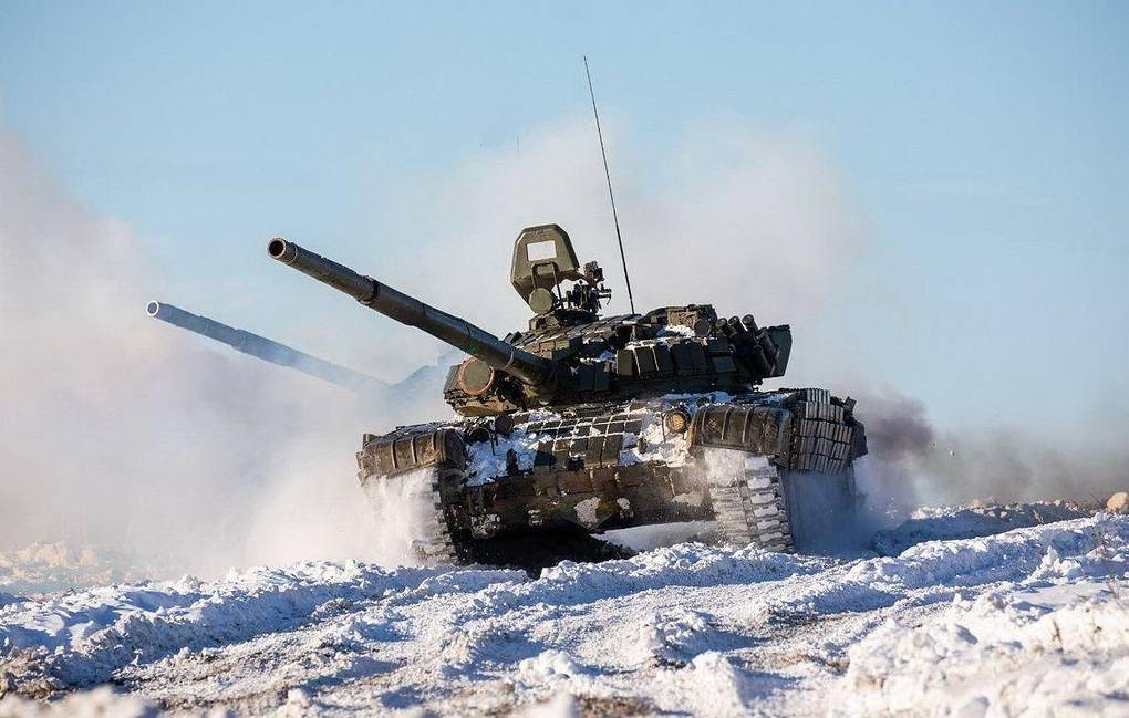 Десять улучшенных танков Т-72Б3М переданы на Урал