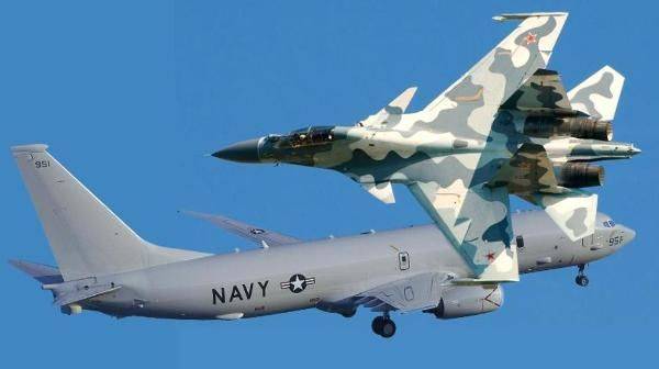 «Традиционная игра»: почему Су-35 заставил P-8A изменить курс