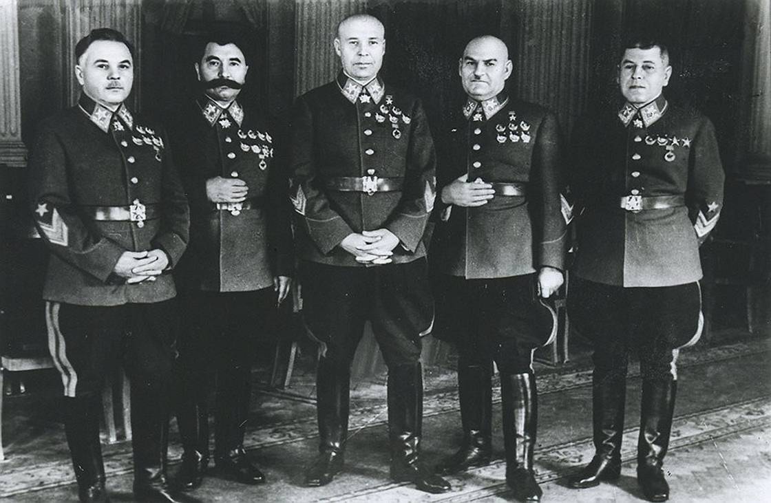 Маршалы поражений: как «отличились» высшие чины Красной армии в 1941 году?
