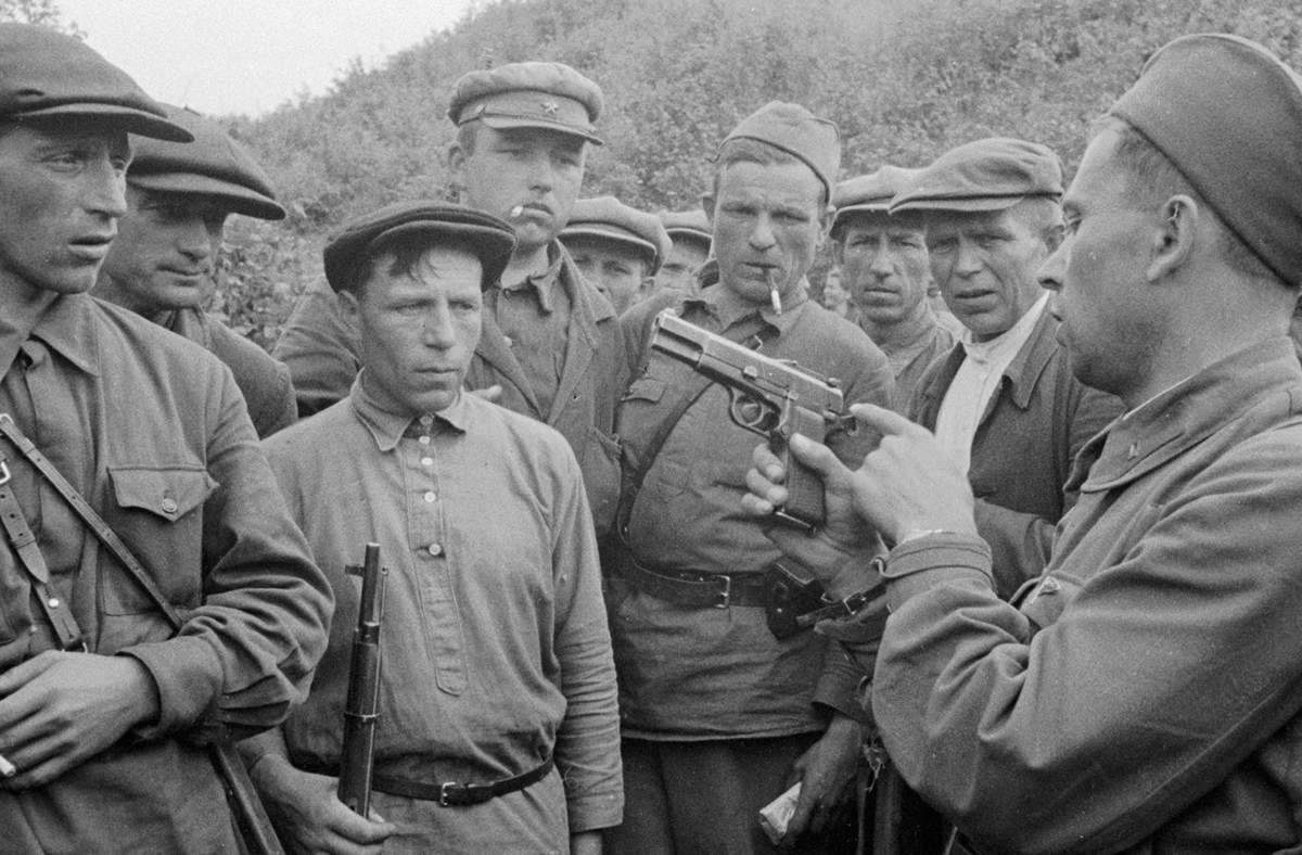 Пистолет-попаданец: как Браунинг High Power служил нацистам и спецназу ФБР