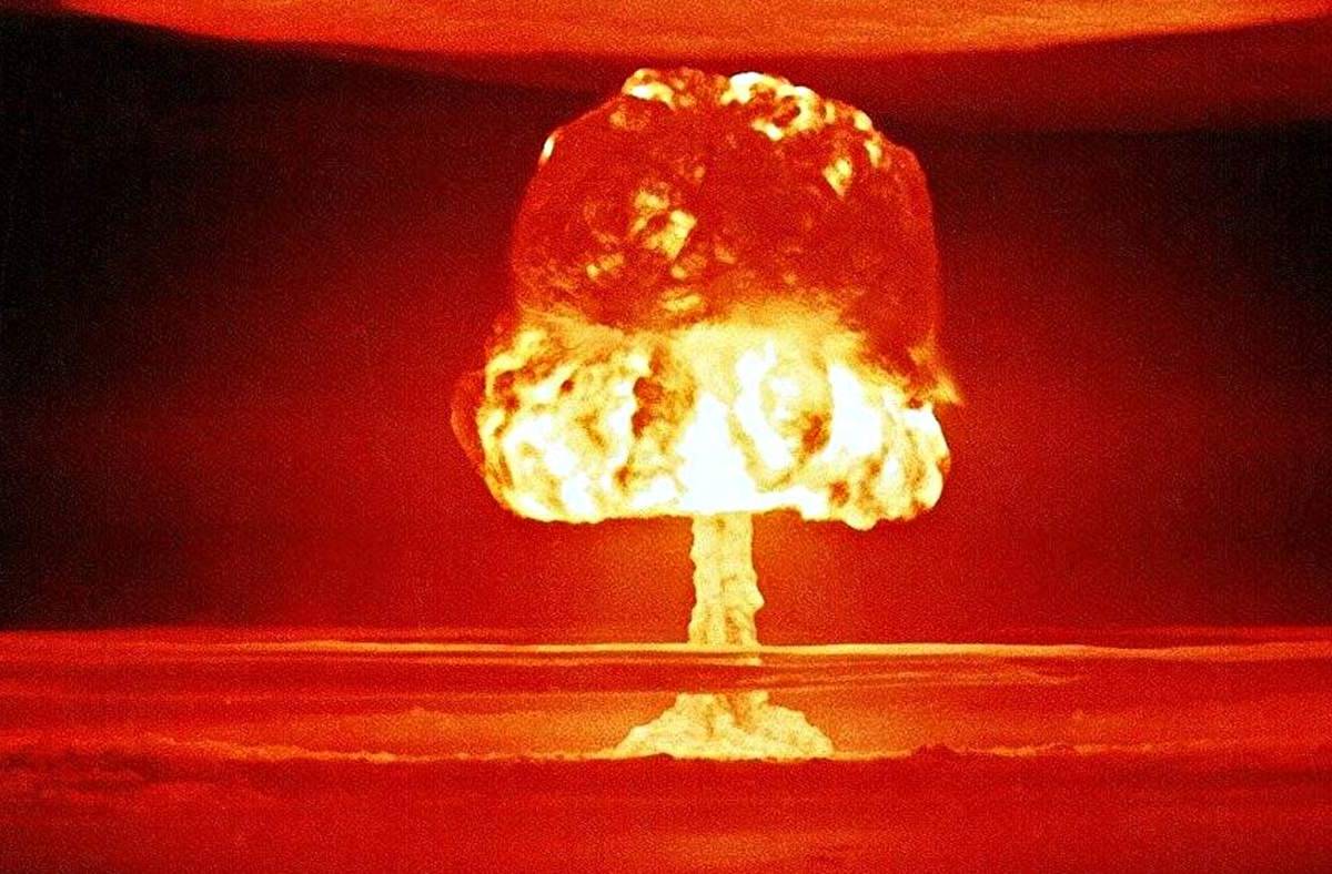 Бывает ли холостая атомная бомба?