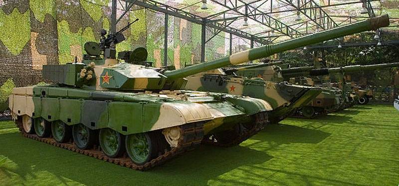 Армия Китая не сможет организовать танковое наступление на противников