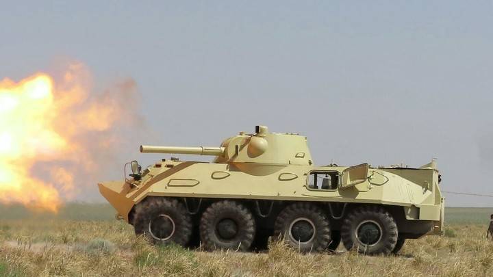 БТР-60 скрестили с САУ "Нона" в Узбекистане