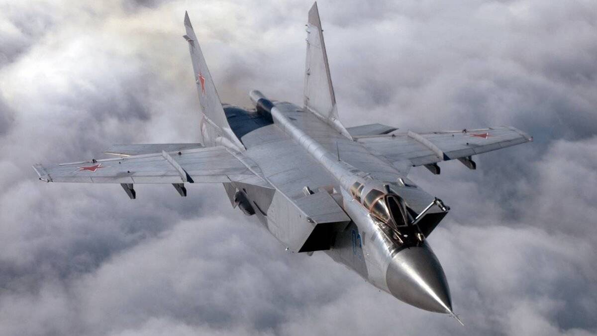Спецназ в составе ПВО: МиГ-31 перечеркнет планы Киева на войну РФ и США