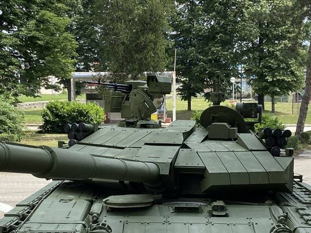Чем сербский М-84АС1 превосходит российский Т-72Б3М