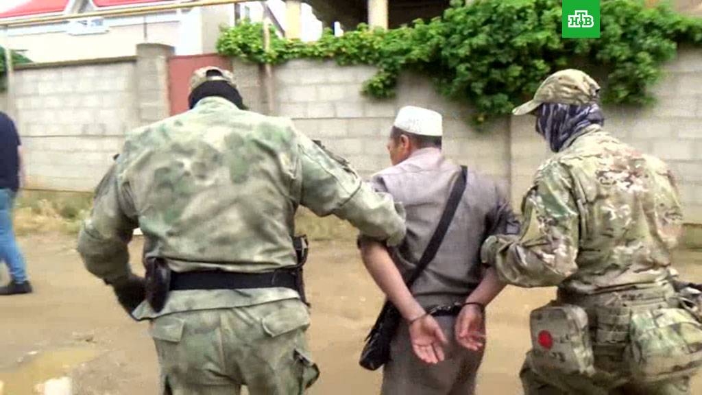 В Крыму задержан участник банды Басаева. Его подельник пойман на материке