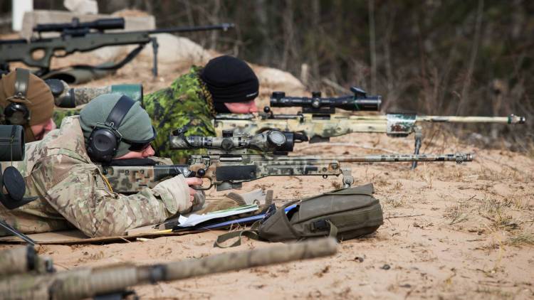 Донбасс стал полигоном НАТО: снайперы из Прибалтики тренируются на мирных
