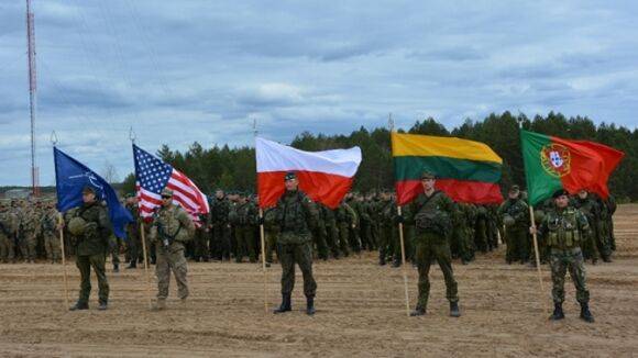 НАТО беспокоит растущая мощь русской армии в Прибалтике