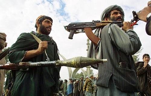 В Афганистане войска расстреливают подконтрольные боевикам поселения