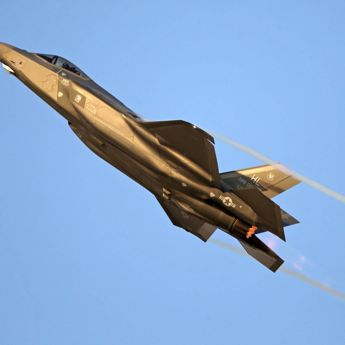 Пентагон призвали пояснить, почему Турция принимает участие в создании F-35