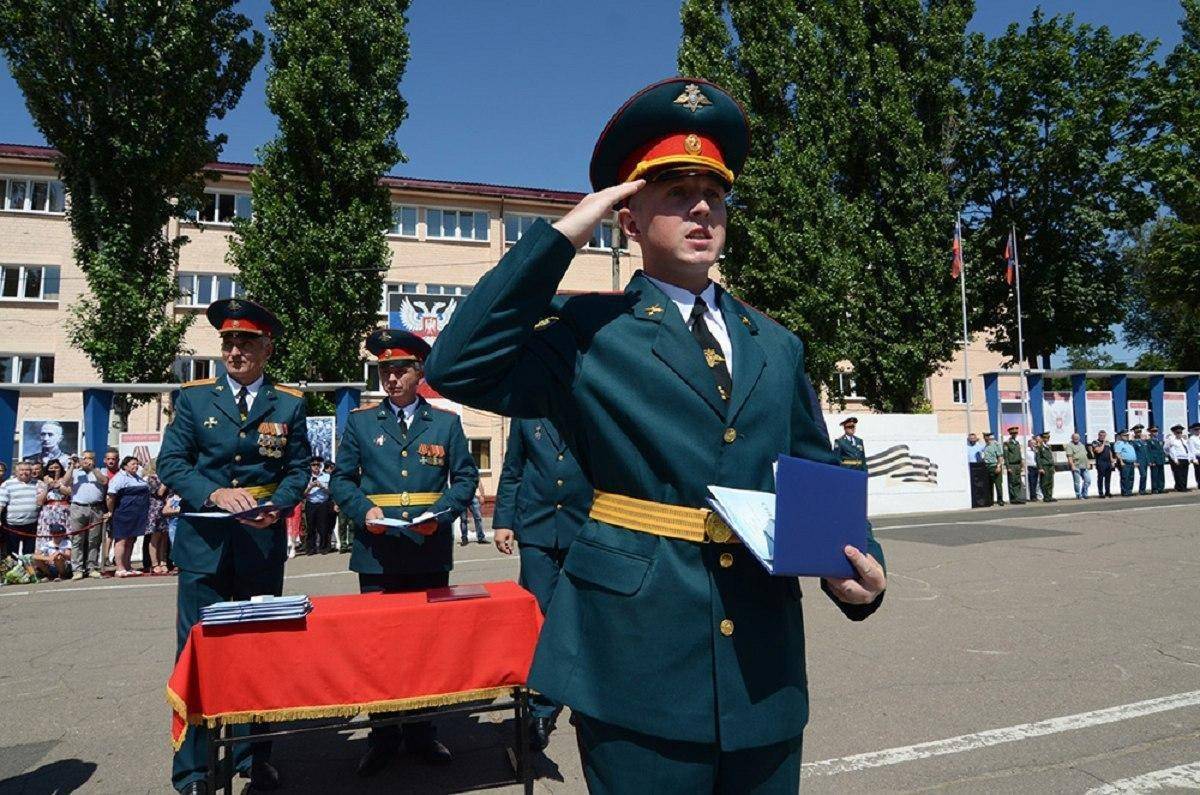 Количество офицеров в полку