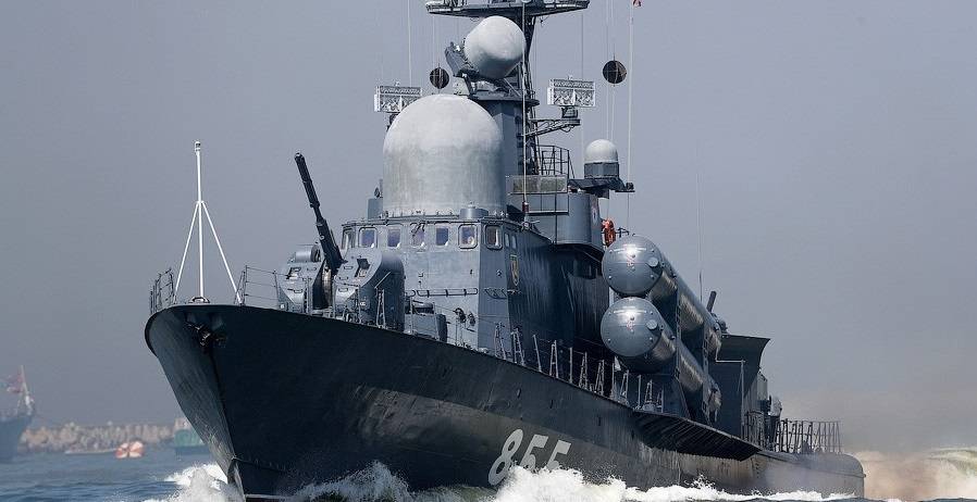 На Балтийском флоте прошла репетиция Дня Военно-Морского Флота