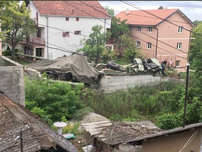 Новейший сербский танк М84АS1 попал в ДТП