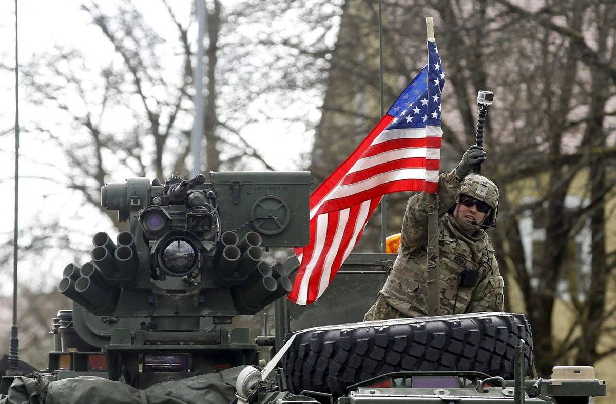 Готовность нато к войне. Военная мощь США. Армия НАТО. Мощь американской армии. Американские войска в Польше.