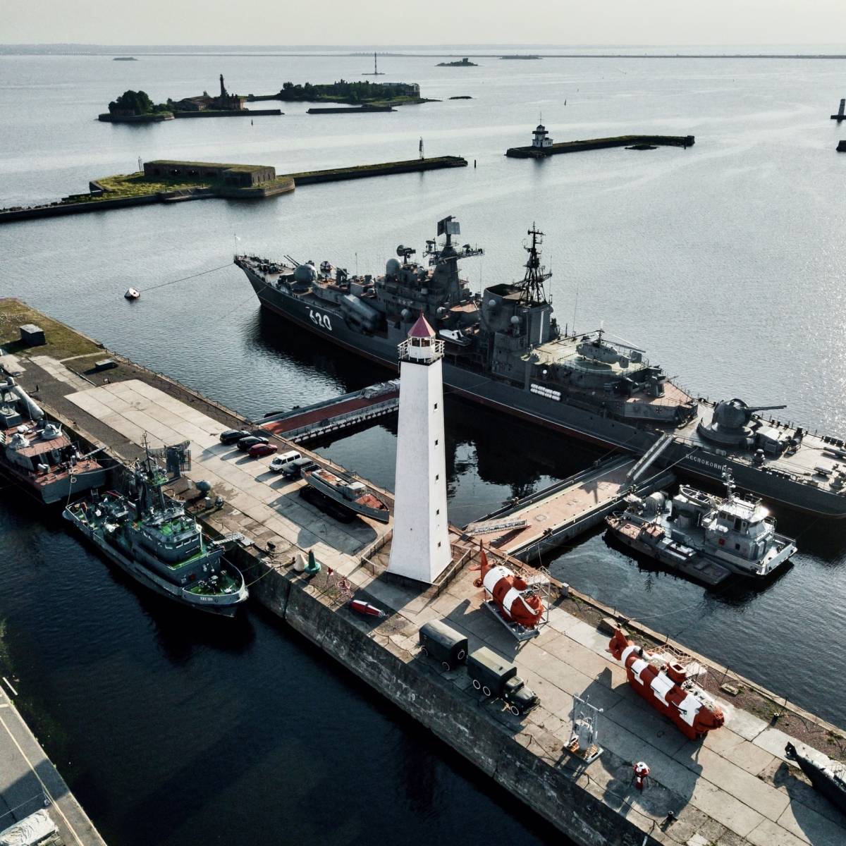 «Остров фортов»: Главный музей ВМФ строится в Кронштадте