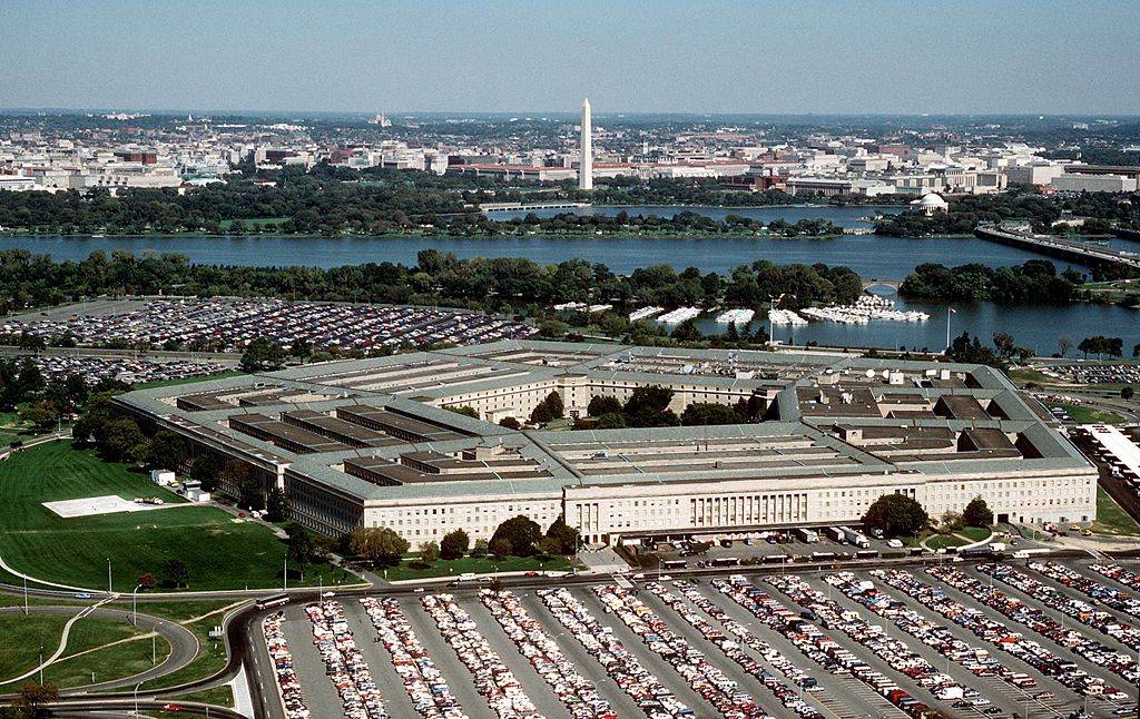 США опровергли нанесение авиаудара по блокпосту сирийской армии США опровергли нанесение авиаудара по блокпосту сирийской армии