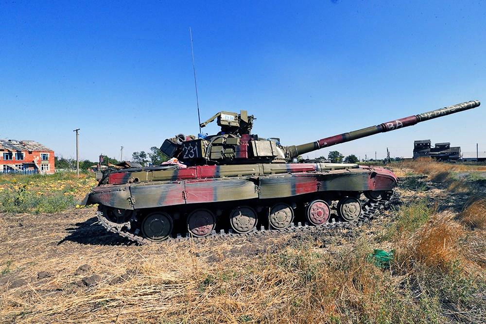 ВСУ перебросили в Мариуполь модернизированные Т-64