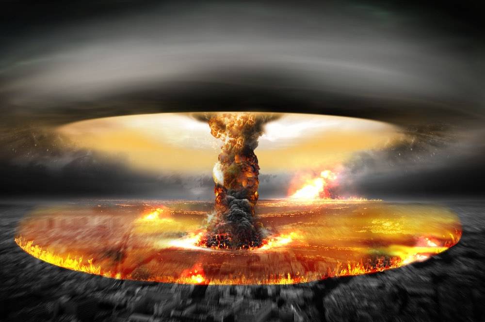 Ядерное оружие вытесняется биолабораториями и майданами