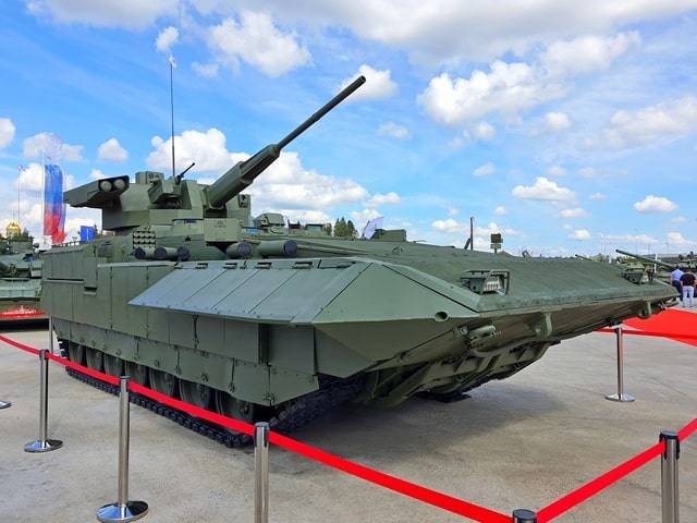 Какие белорусские технологии используются в тяжелой БМП Т-15 "Армата"