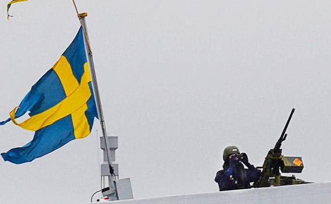 Шведы, забыв о Полтаве, шлют России «грозный сигнал» с моря
