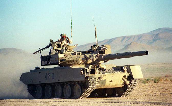 Для штурма Калининграда США меняют «Абрамсы» на легкие танки