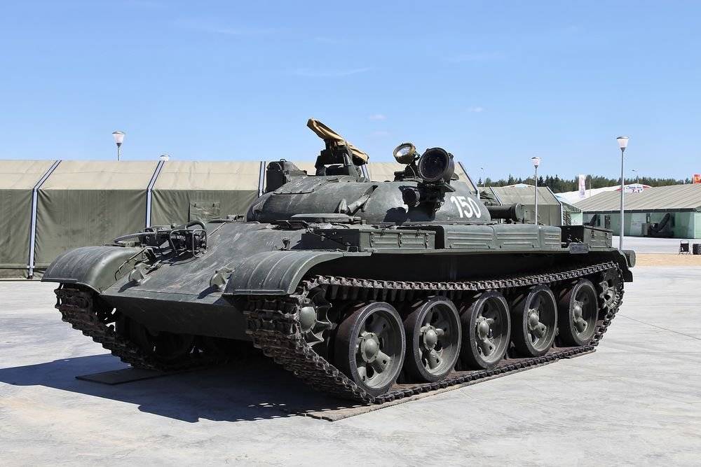 Гусеничный "Дракон": чем примечателен советский ракетный танк ИТ-1