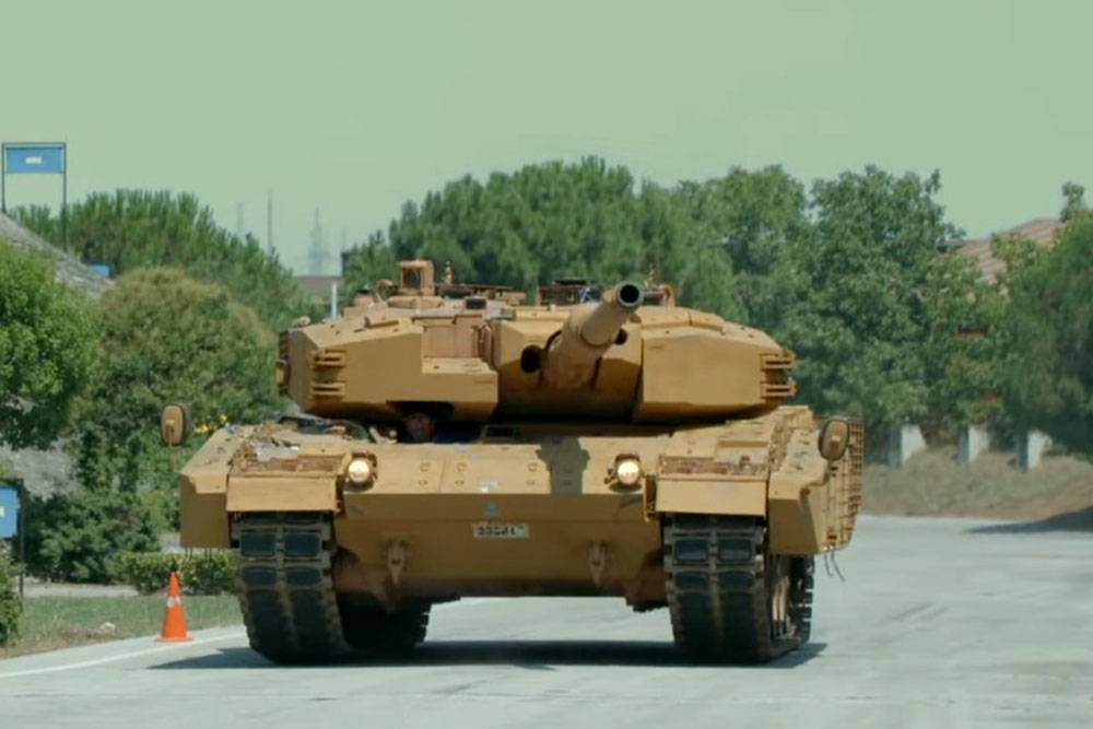 Турецкие Leopard 2A4 получили дополнительную защиту от ракет и гранат