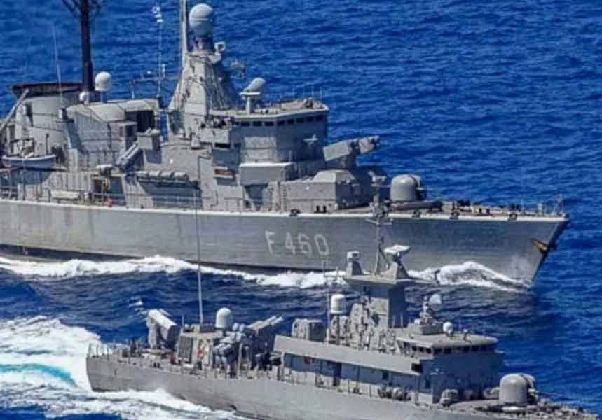 Кто поможет флоту Греции в борьбе против ВМС турок?