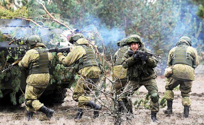 Польша и Литва вздрогнули: Российская армия заходит в Белоруссию надолго