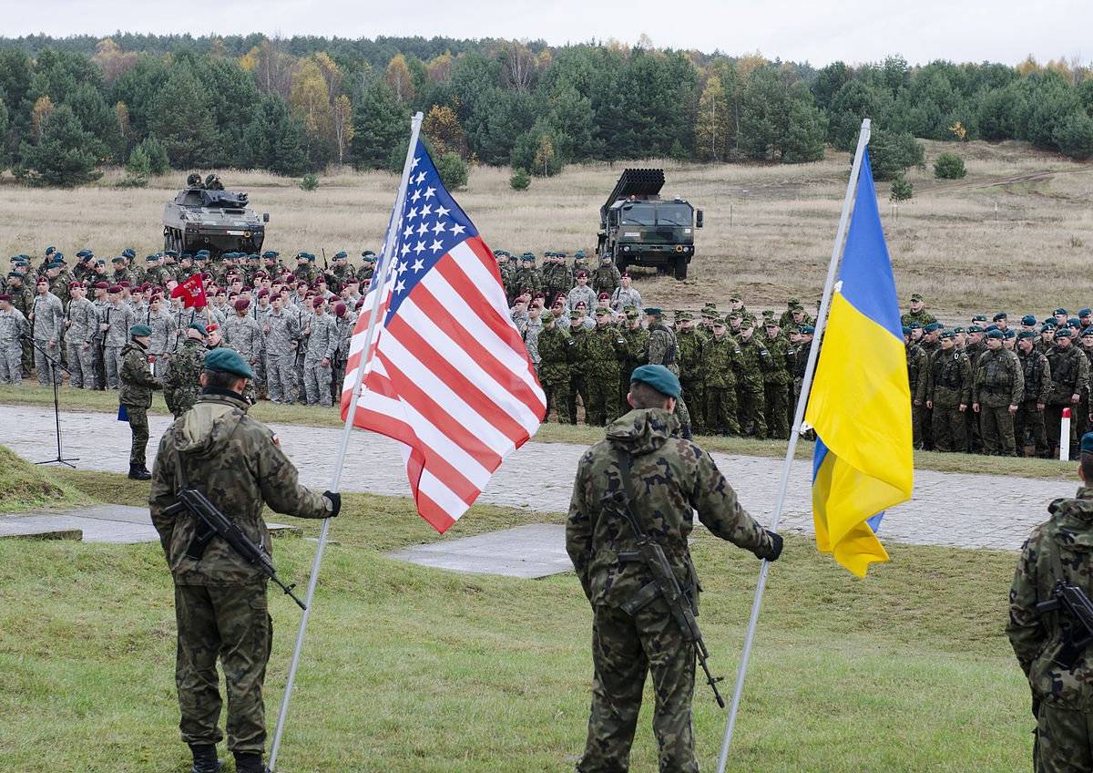 Военные НАТО без шума заняли территорию Украины