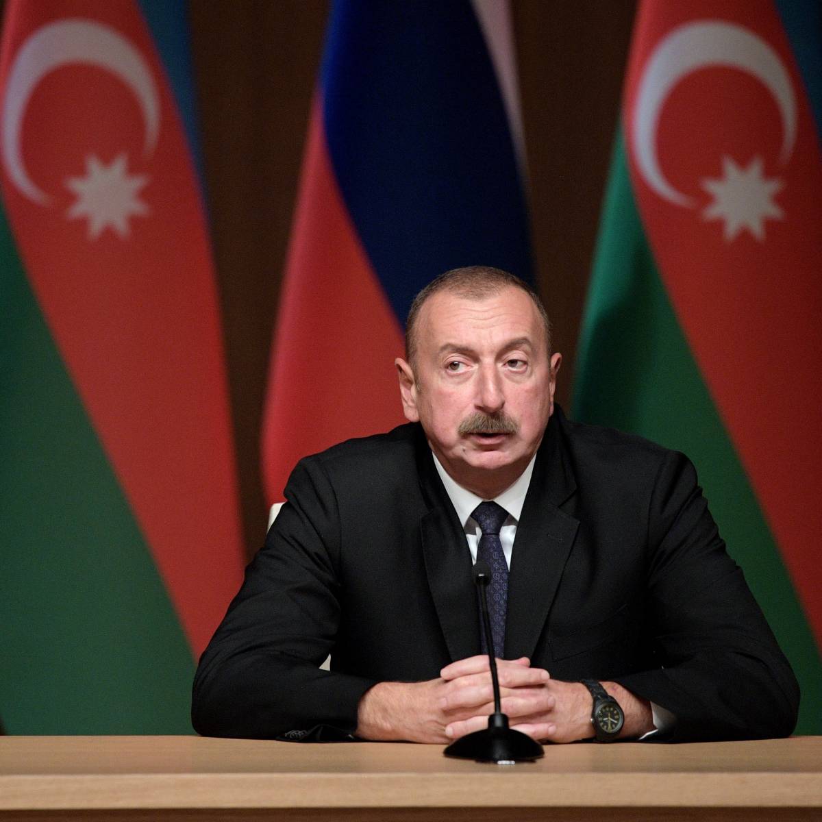 Азербайджан объявил частичную мобилизацию