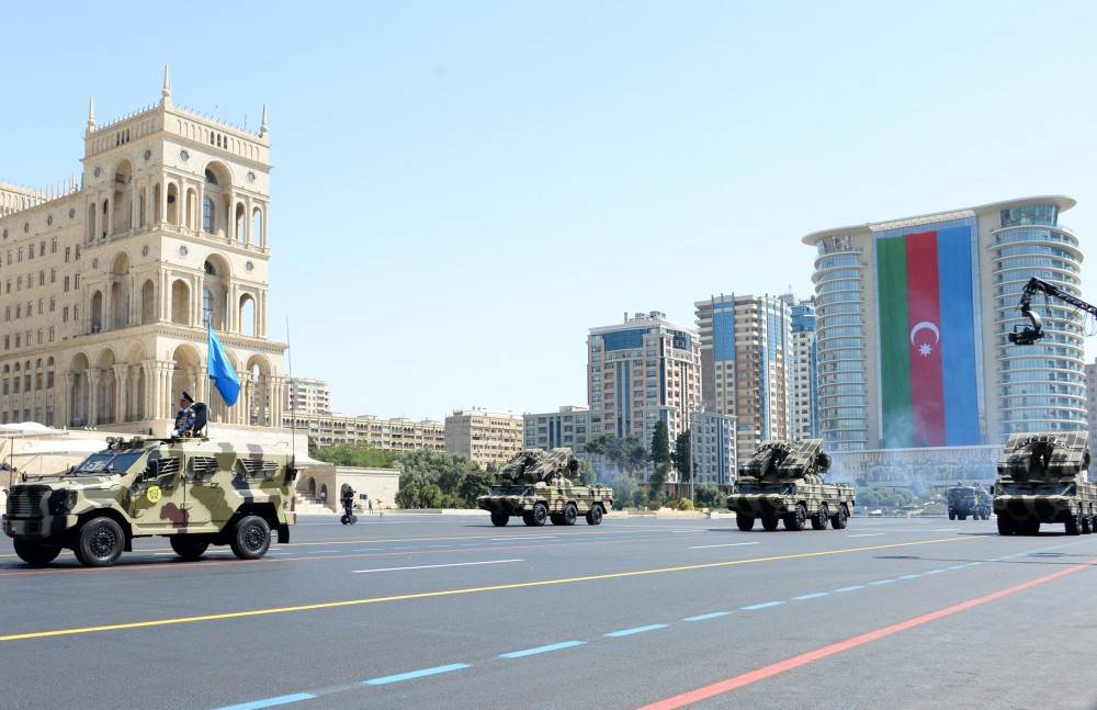 Украина хочет нарастить продажу оружия Азербайджану